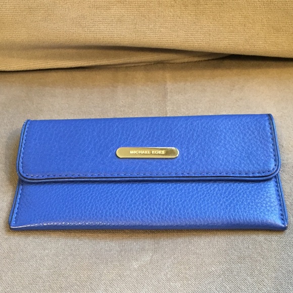 ❌SOLD❌Michael Kors Jet Set flat wallet cobalt - Picture 2 of 6